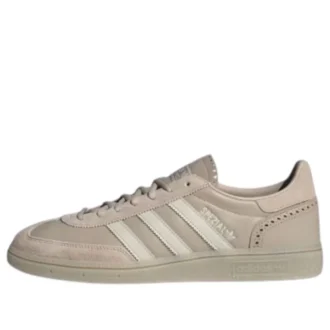 adidas handball spezial wonder beige 1 330x330 - Adidas Handball Spezial "Wonder Beige"